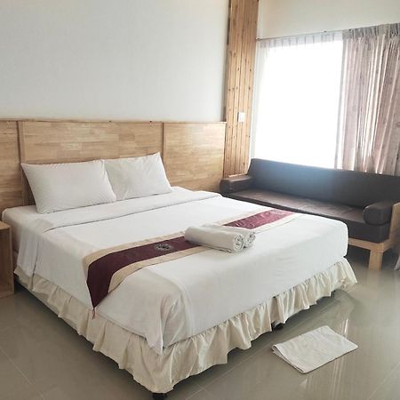 Yuwadee Resort Chalong Eksteriør billede